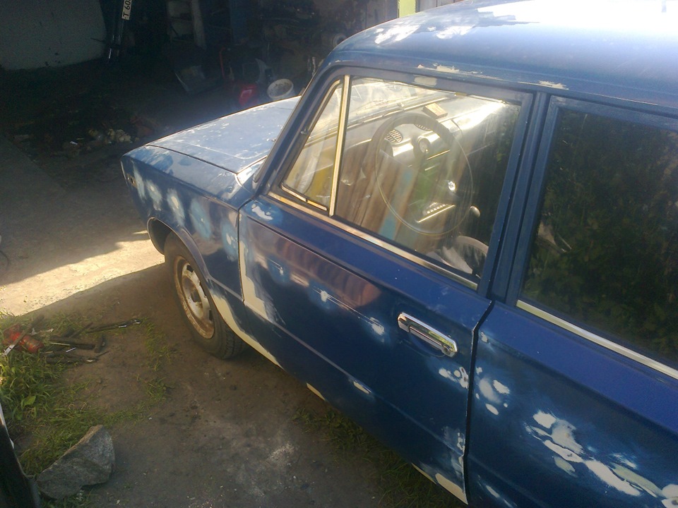Молдинги убрал, ибо моё мнение только гремят они))) — Lada 21063