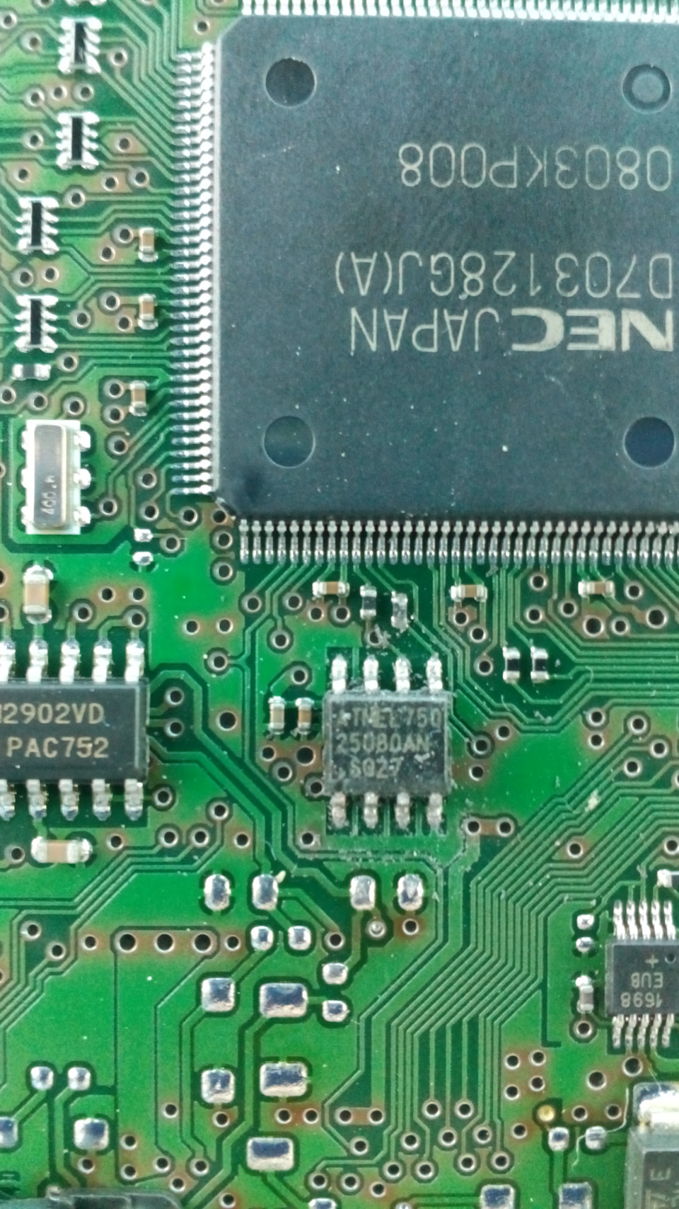 Чип ATMEL 25080 — Opel Vectra C