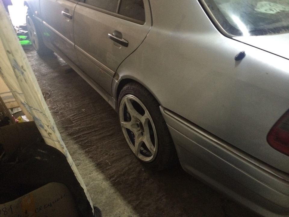 Фото в бортжурнале Mercedes-Benz C-Class (W202)