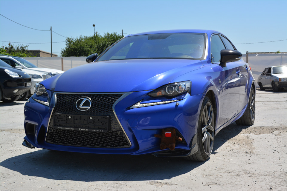 Фото в бортжурнале Lexus IS III