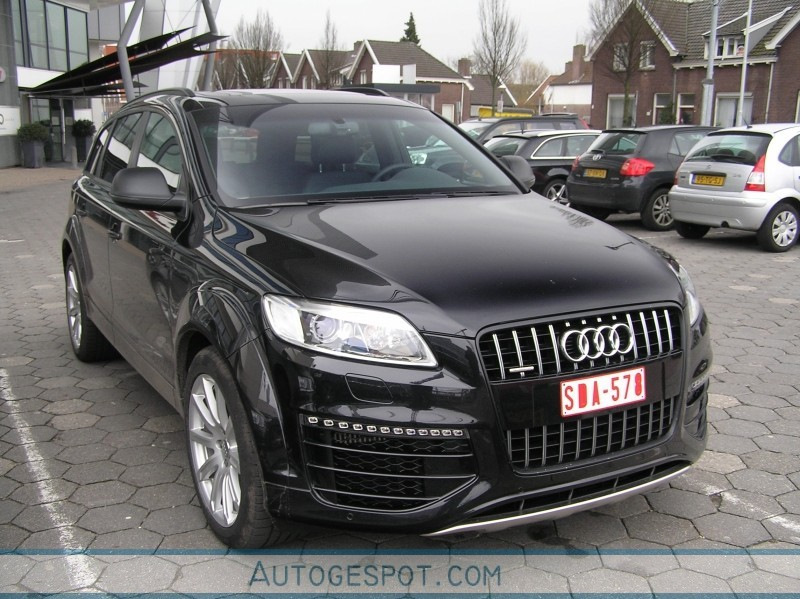 Фото в бортжурнале Audi Q7 (1G)