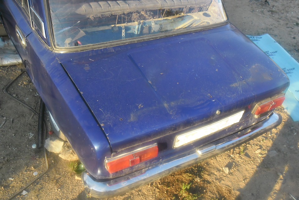 Вид на авто — Lada 21013