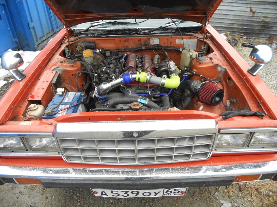 Фото в бортжурнале Nissan Laurel (C230)