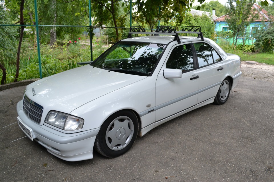 с креплениями для лыж — Mercedes-Benz C-Class (W202)