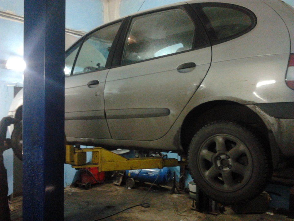 Выяснение причины — Renault Scenic I