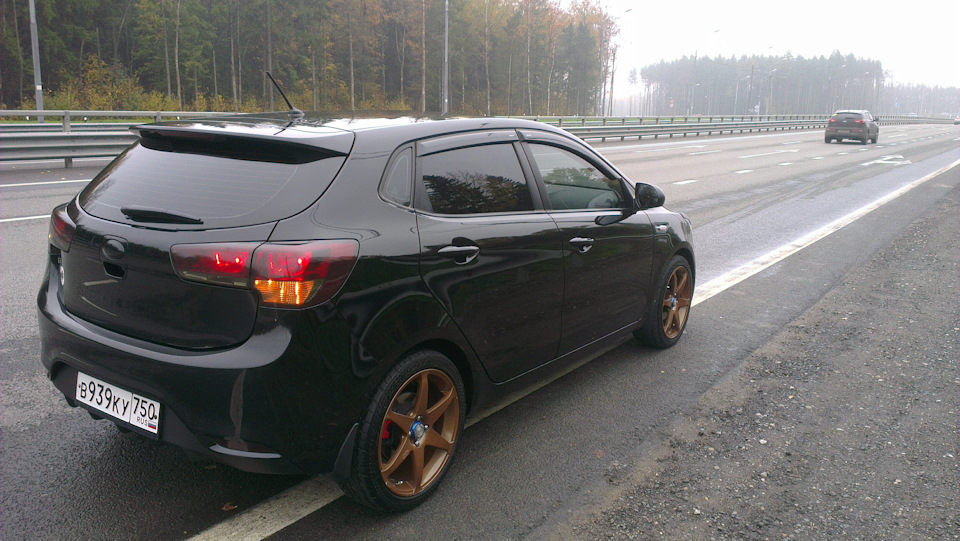 Фото в бортжурнале KIA Rio 5-door (3G)