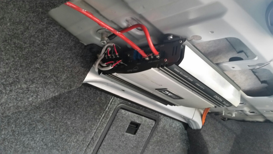 Фото в бортжурнале Volkswagen Jetta V