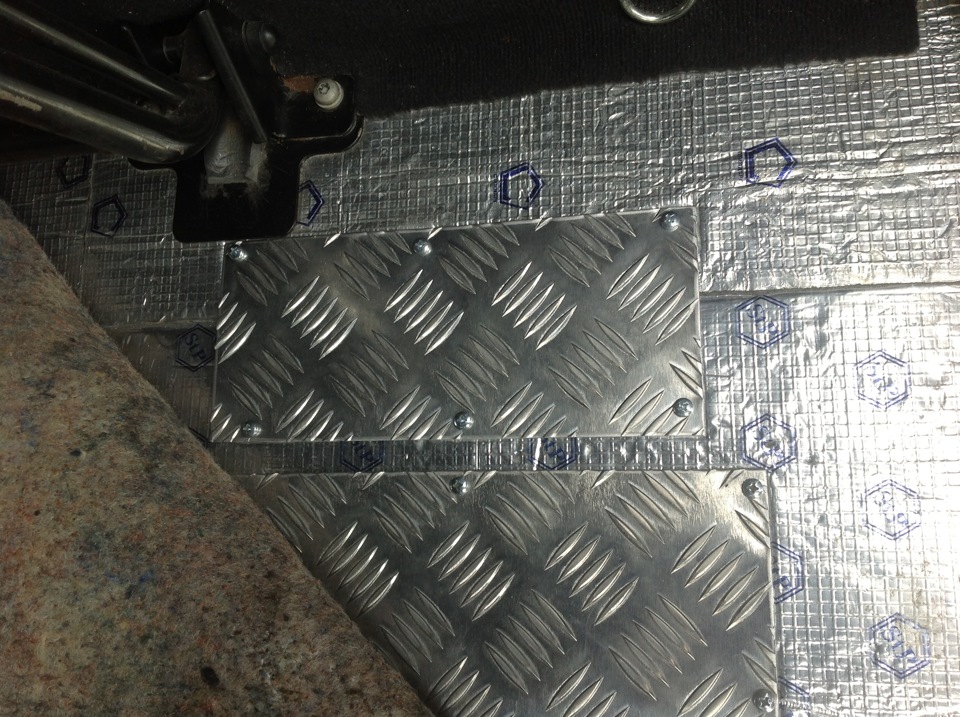Фото в бортжурнале Land Rover Defender (L315/L316)