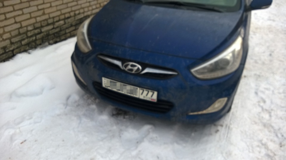Передняя рамка RCS — Hyundai Solaris (1G)