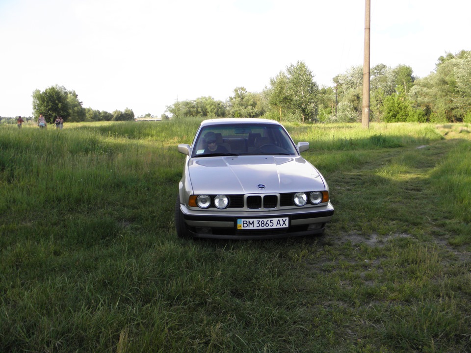 Фото в бортжурнале BMW 5 series (E34)
