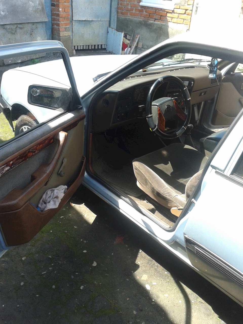 Фото в бортжурнале Opel Ascona C