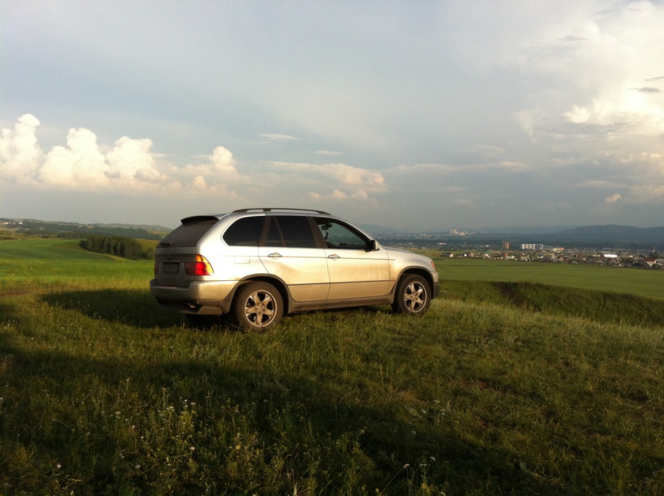 Фото в бортжурнале BMW X5 (E53)