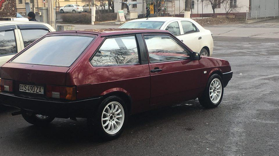 Lada 2108