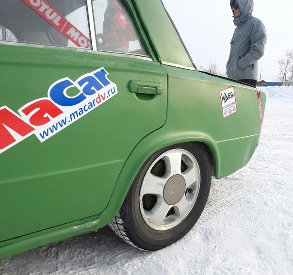 Фото в бортжурнале Nissan Skyline (R33)