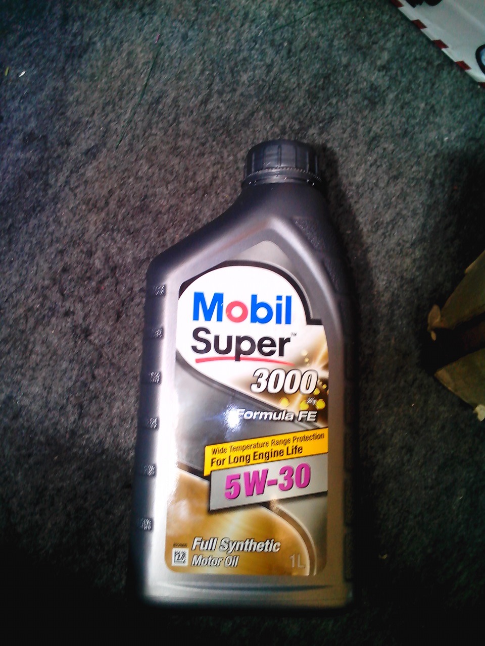 Mobil Super 3000 5W-30 — Nissan Sunny (B15)
