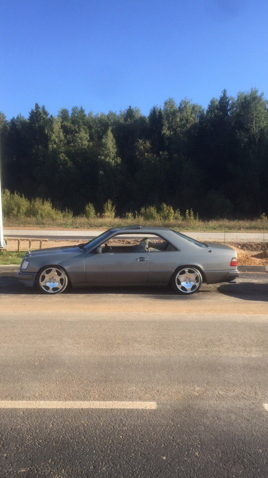 TA TECHNIX C124 -45/-45 (резина 215/35/18 перед / 205/40/18 зад) — Mercedes-Benz E-Class Coupe (C124)