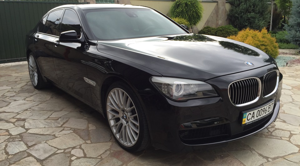 Фото в бортжурнале BMW 7 series (F01/02)