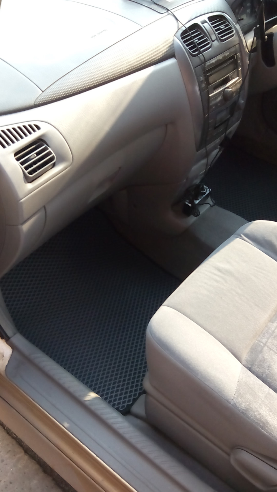 Фото в бортжурнале Mazda Premacy (1G)