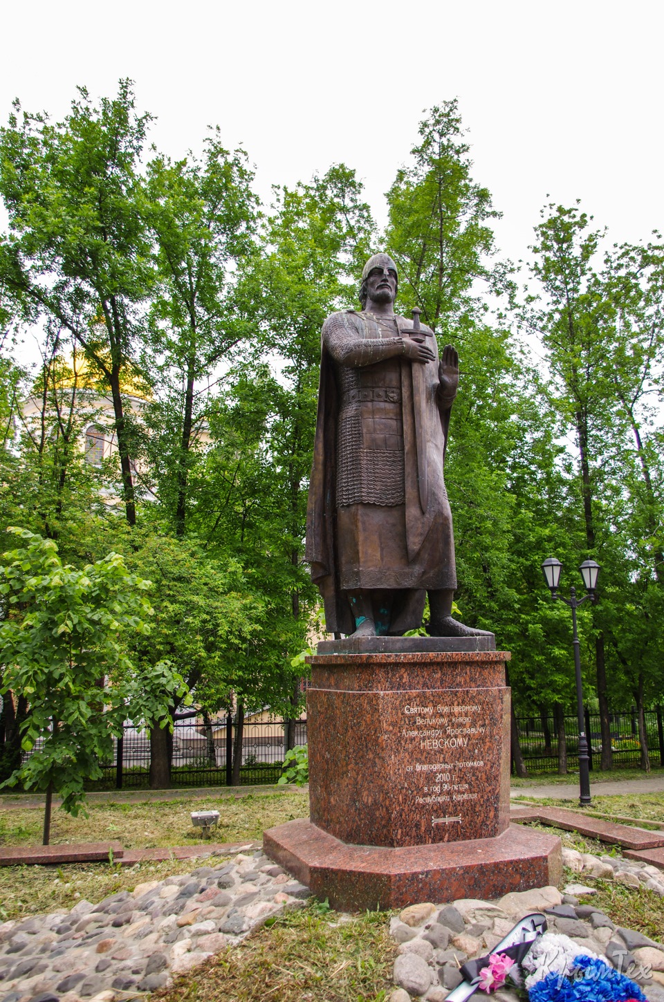 Александр Невский. — УАЗ Patriot