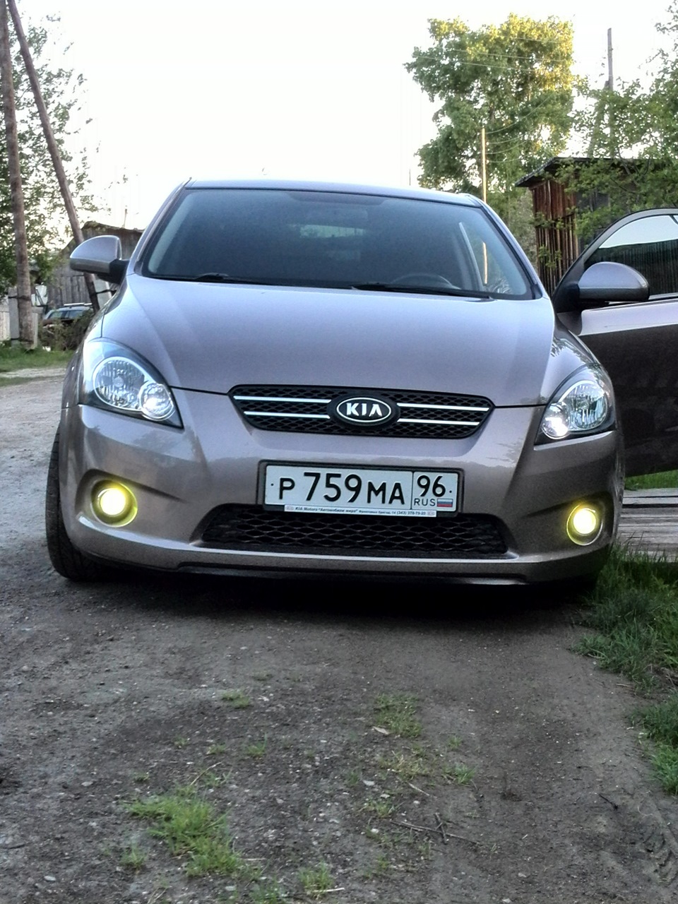 Фото в бортжурнале KIA Pro_Ceed (1G)