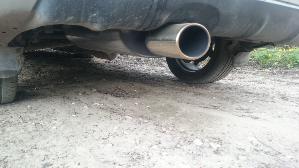 По асфальту не чиркает, как некоторые брендовые… — Subaru Forester (SG)
