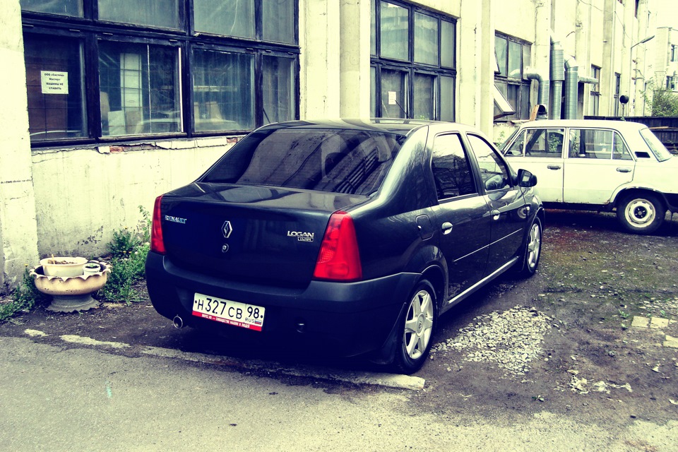 Фото в бортжурнале Renault Logan (1G)