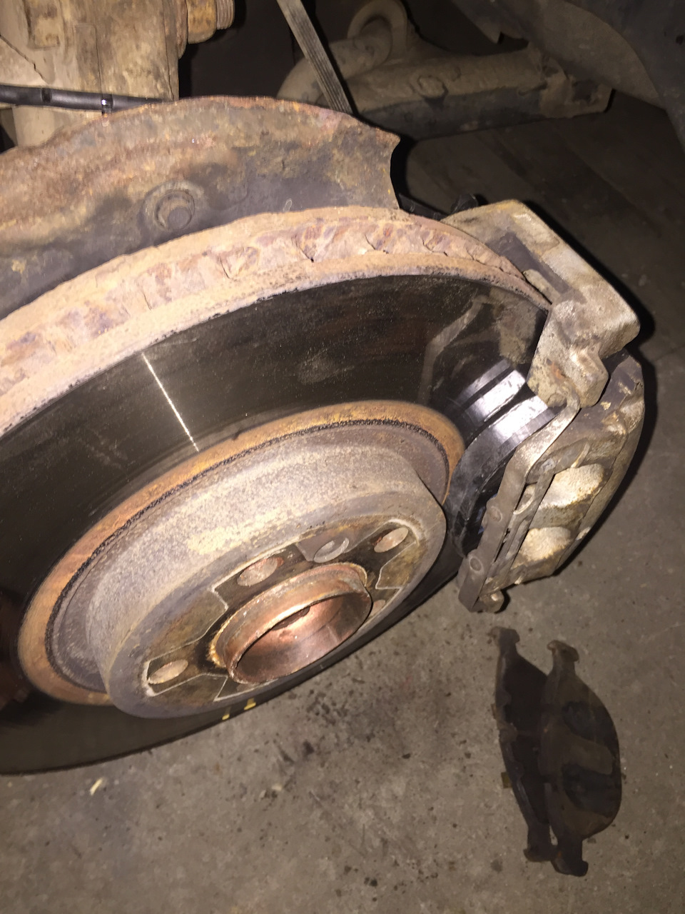 Фото в бортжурнале BMW X5 (E53)