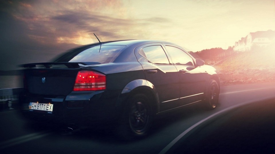 Dodge Avenger Очень черный бриллиант