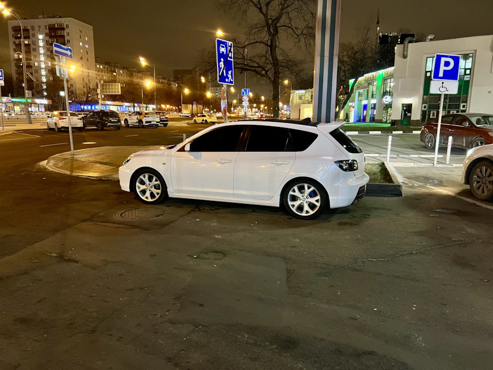 Фото в бортжурнале Mazda 3 (1G) BK