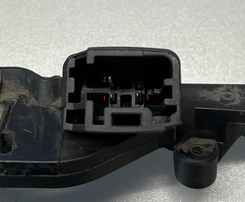 Фото в бортжурнале Volvo S40 (2G)