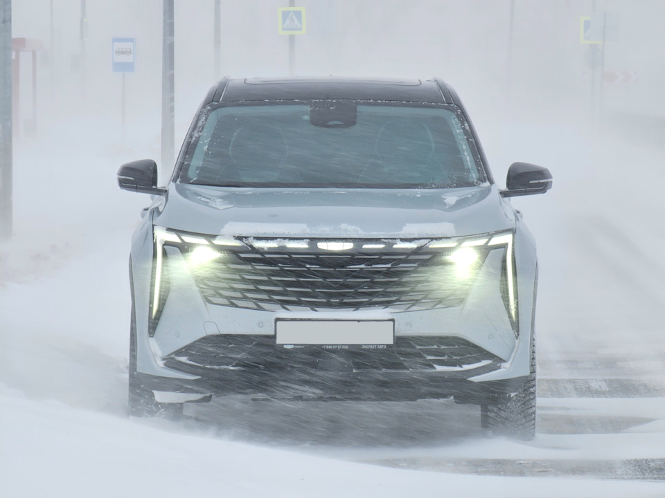 Фото в бортжурнале Geely Atlas (2G)