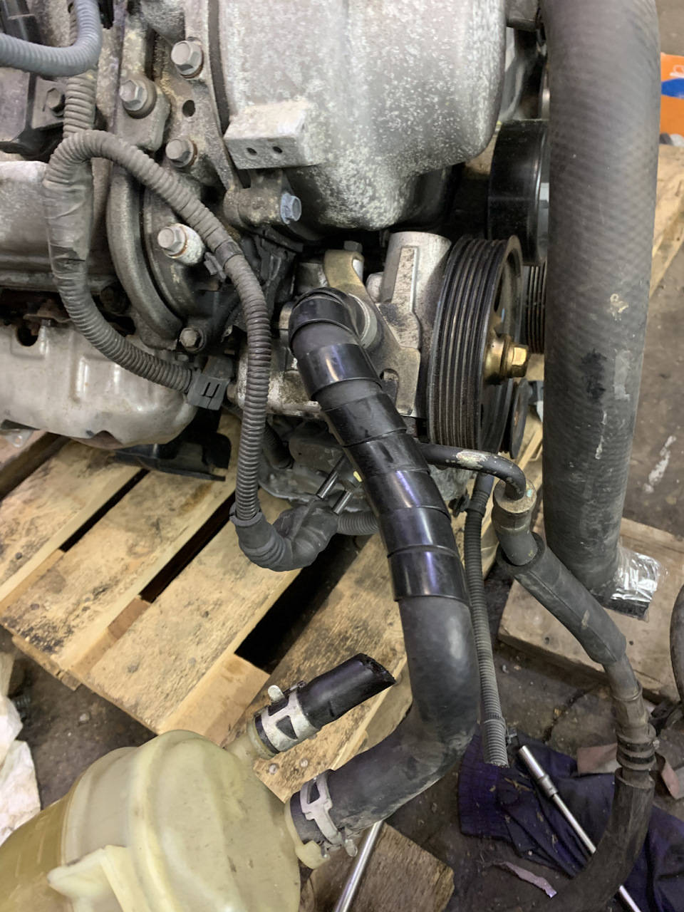 Фото в бортжурнале Toyota Hilux Surf (2G)