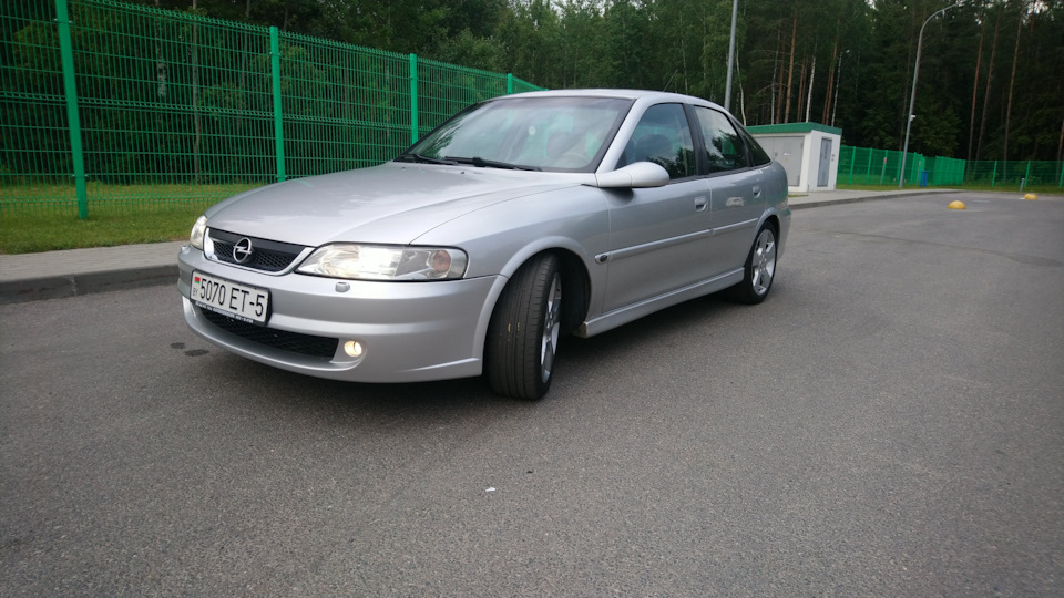 Opel Vectra Zender