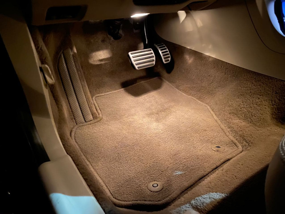 Фото в бортжурнале Volvo S60 (2G)