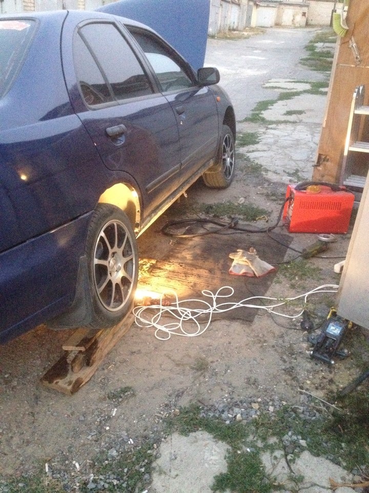 Фото в бортжурнале Nissan Almera I (N15)