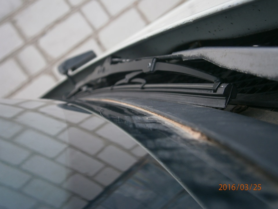 . — Nissan Skyline (R30)