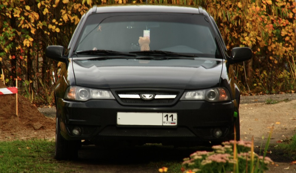 Осень… Мыть машину, сволочь, просит)))) — Daewoo Nexia (N150)