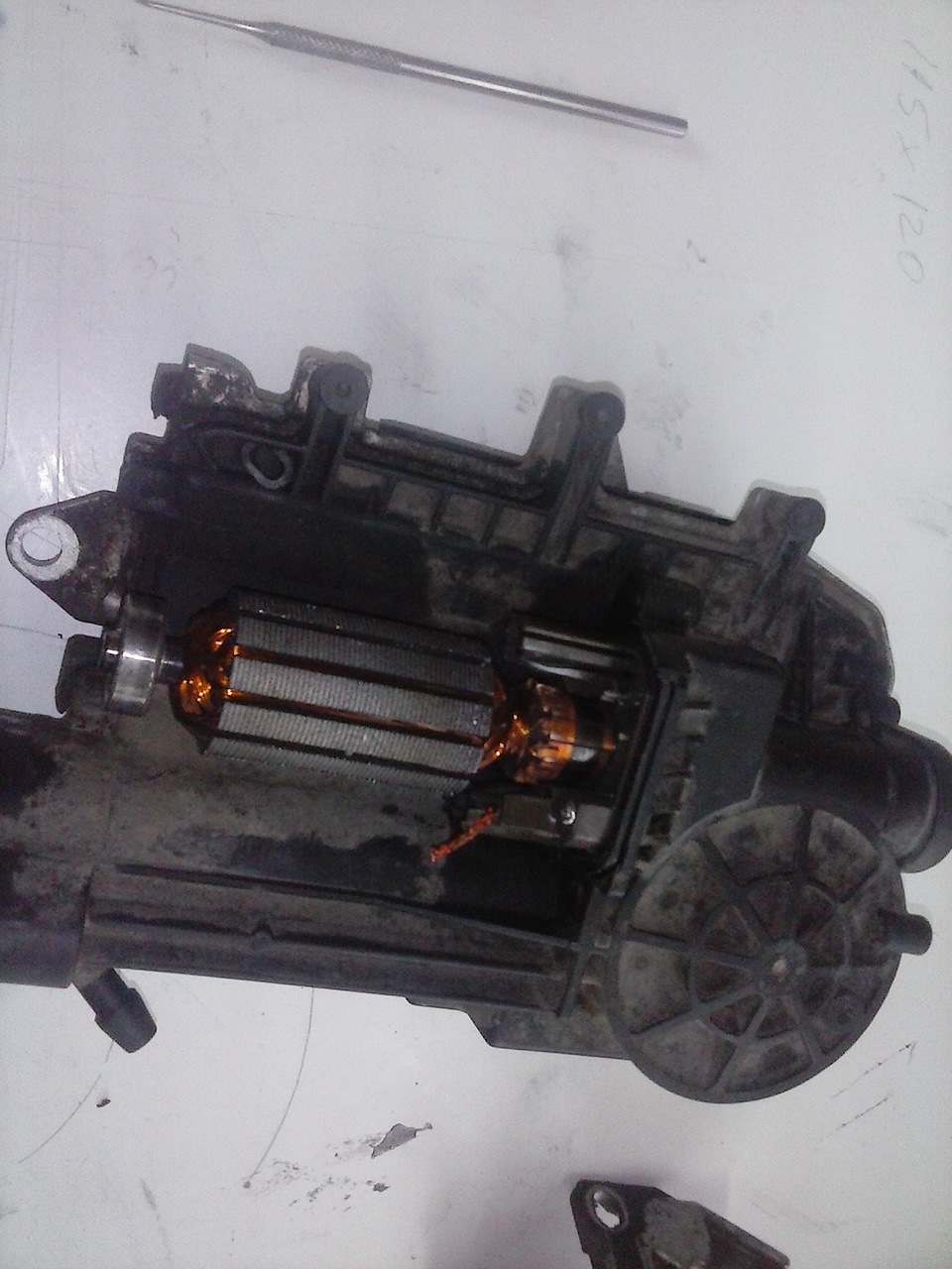 В разобранном виде — Opel Meriva (A)