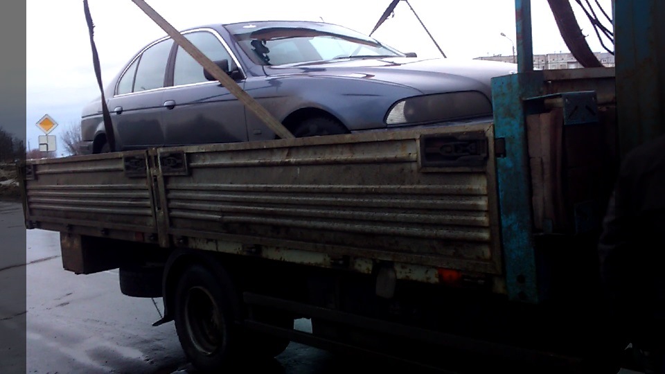 Фото в бортжурнале BMW 5 series (E39)