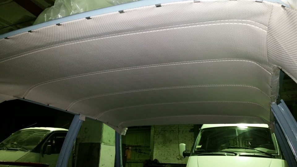 Photo from the logbook Mercedes-Benz W115