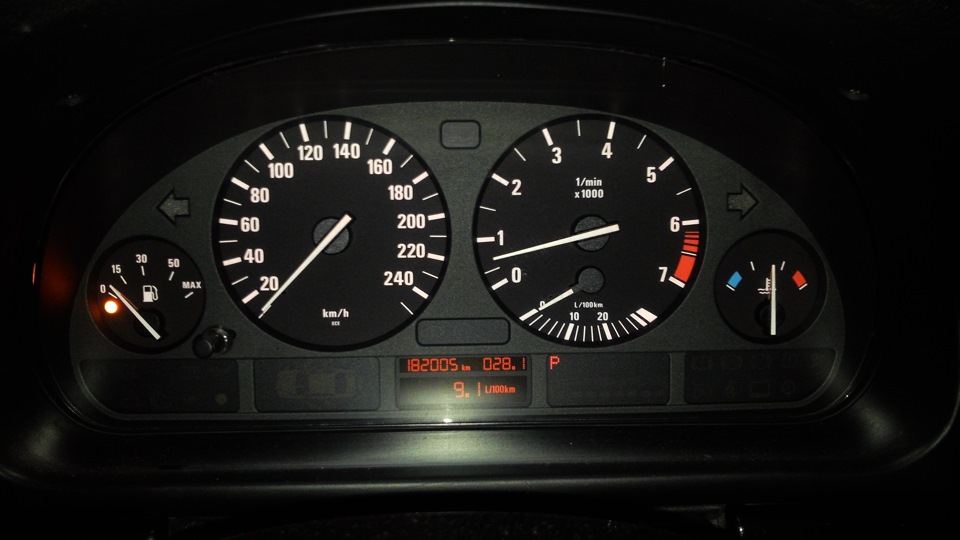 Фото в бортжурнале BMW 5 series (E39)