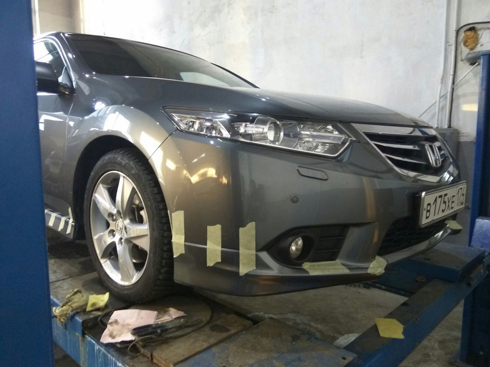 Фото в бортжурнале Honda Accord (8G). Запчасти на фото: B13577