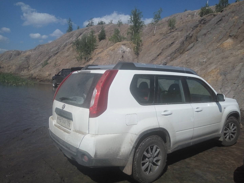 Фото в бортжурнале Nissan X-Trail II (t31)