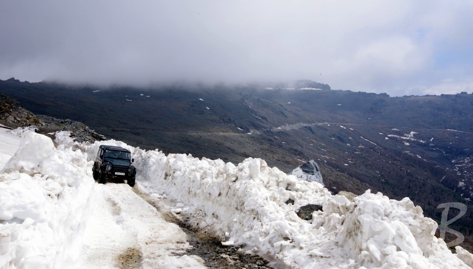 Первый снежник. Самый маленький. — Land Rover Defender (L315/L316)
