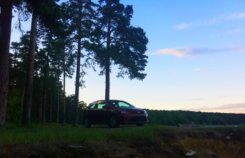 Белые ночи, 23:00 на Финском заливе. Запомните этого форда таким… — Ford Focus Hatchback II