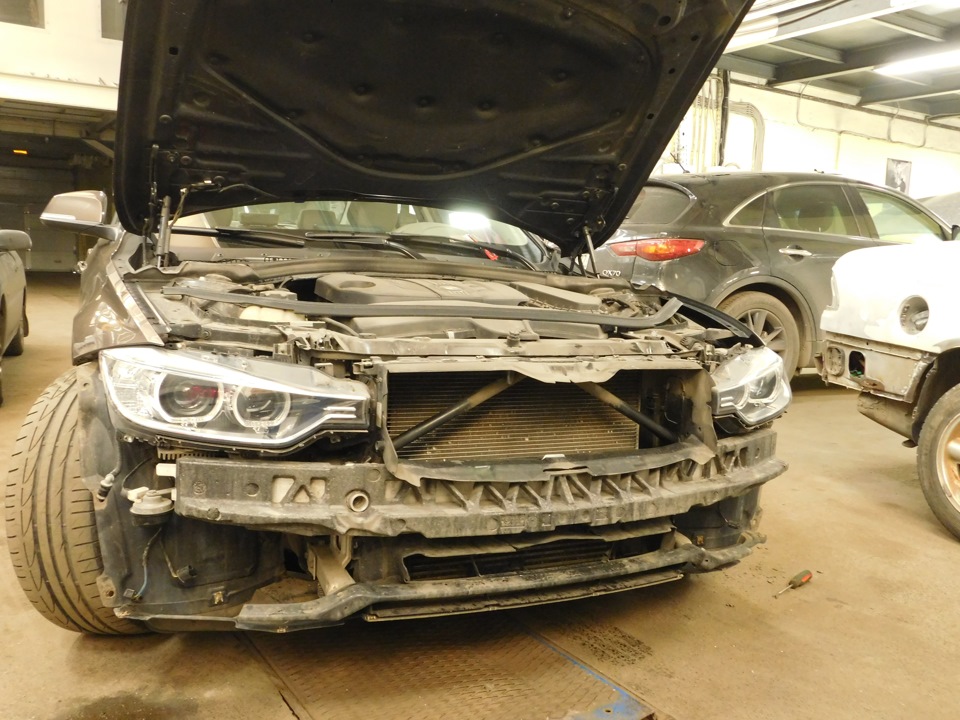 Фото в бортжурнале BMW 3 series (F30)