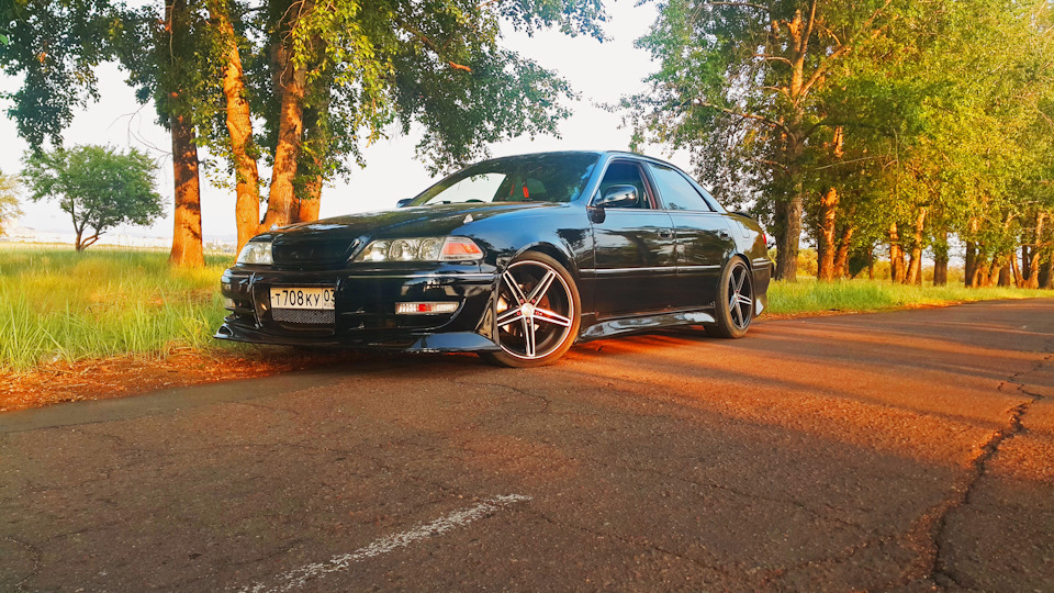 Фото в бортжурнале Toyota Mark II (100)