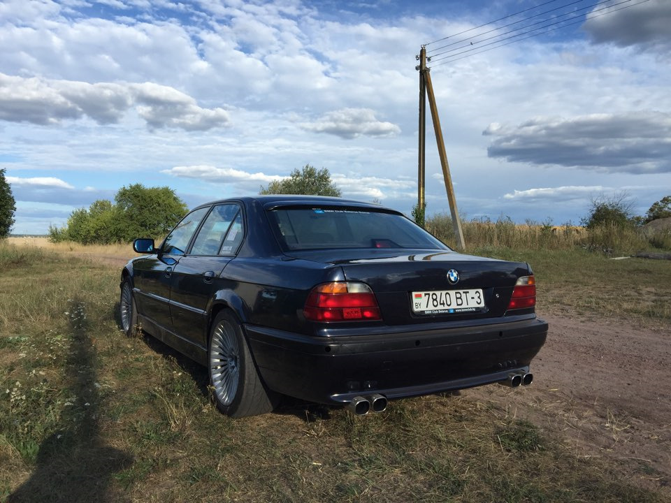 Фото в бортжурнале BMW 7 series (E38)
