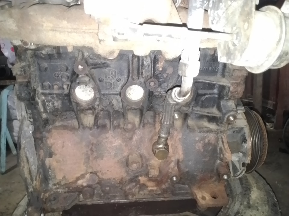 Фото в бортжурнале Volkswagen Passat Variant (B3)