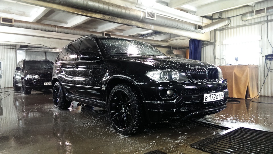 Фото в бортжурнале BMW X5 (E53)